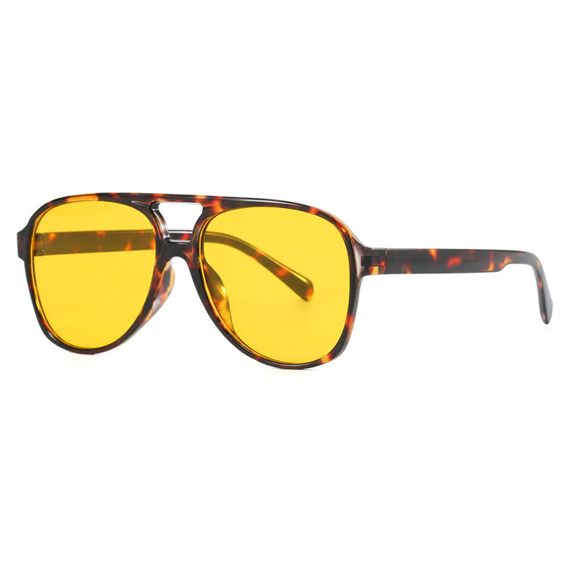 Neue Vintage Klassische Design – Street Fashion Brands Bewertung und Preis